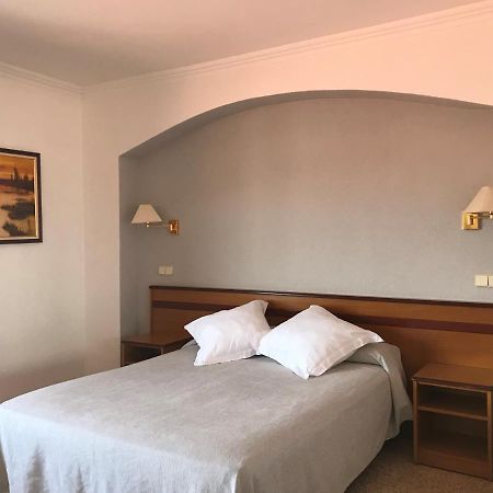 Hostal Can Pou 비드레레스 외부 사진