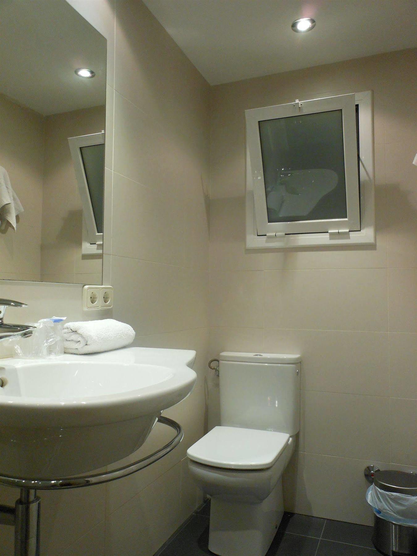 Hostal Can Pou 비드레레스 외부 사진